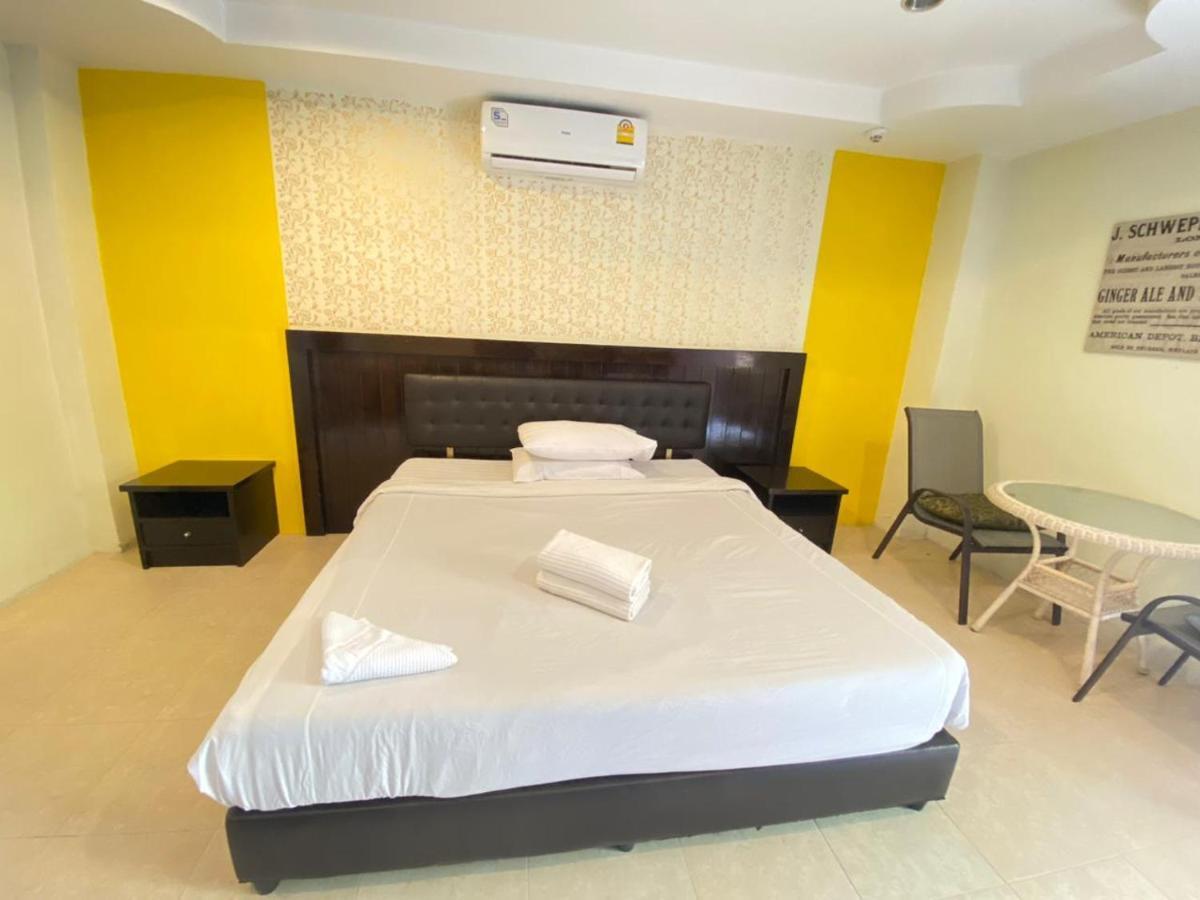 Hill Side Patong Hotel エクステリア 写真