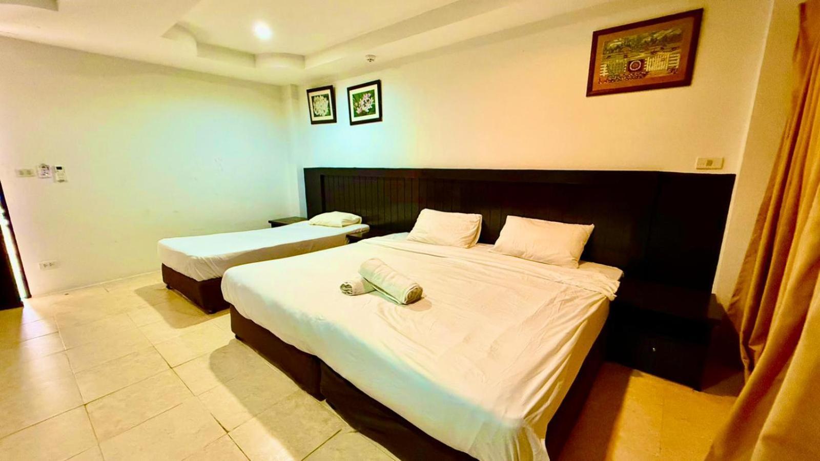Hill Side Patong Hotel エクステリア 写真