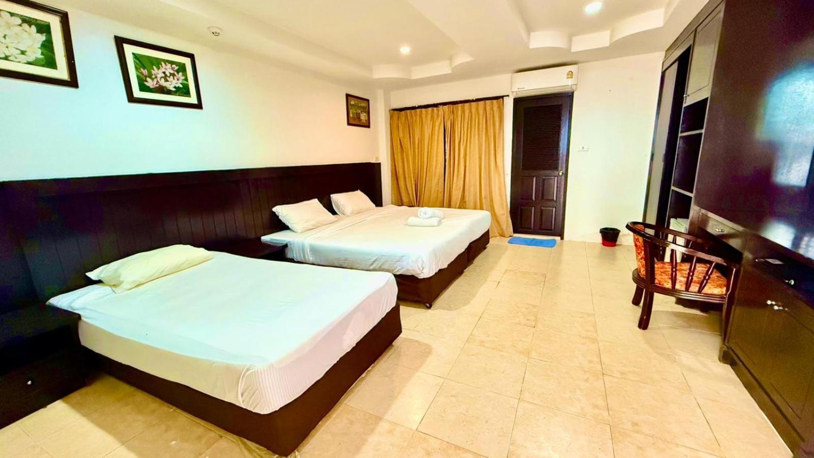 Hill Side Patong Hotel エクステリア 写真